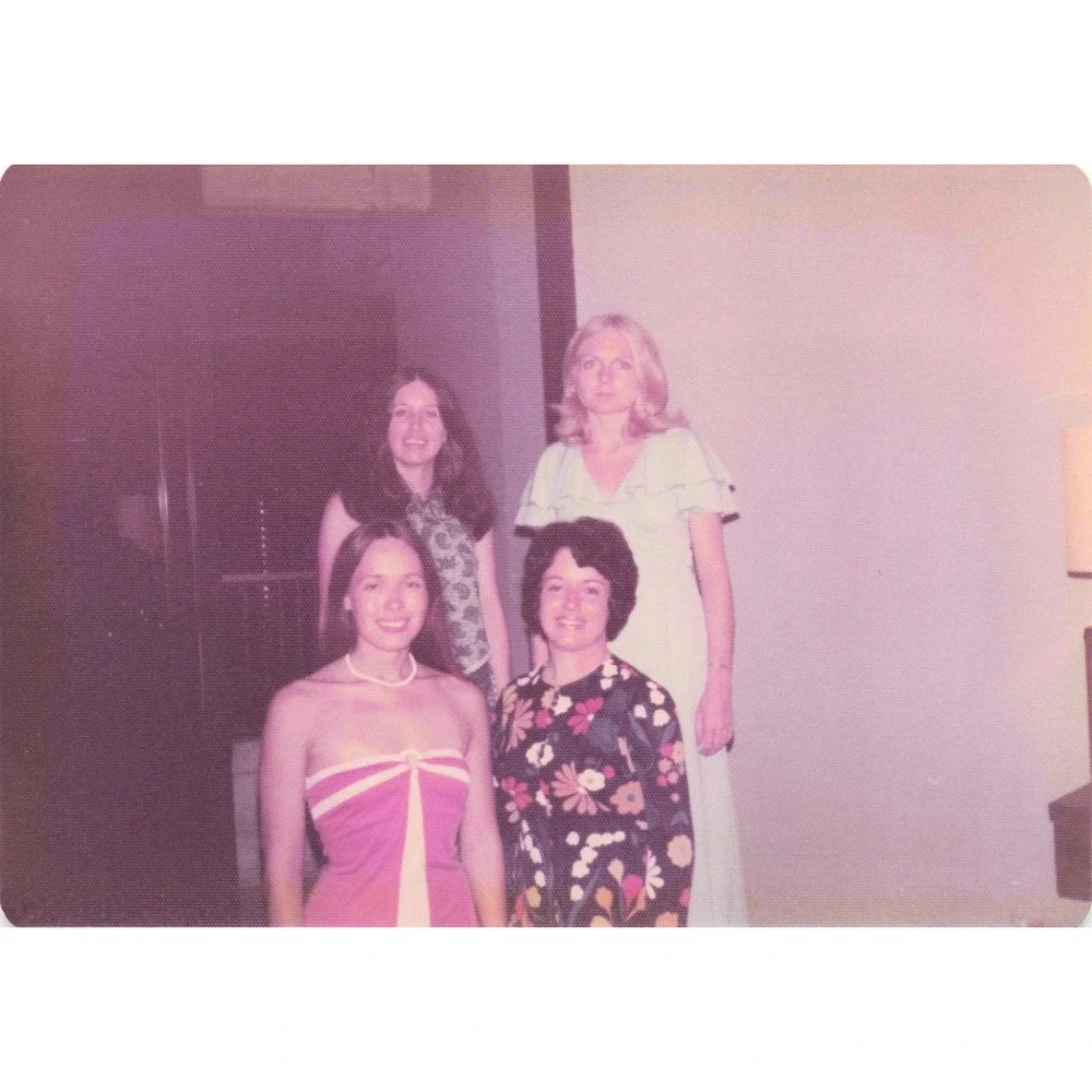 Vintage 1970s Don Ho Polynesian Palace Waikiki Hawaii Photo Lot of 10 - Picture 8 of 10